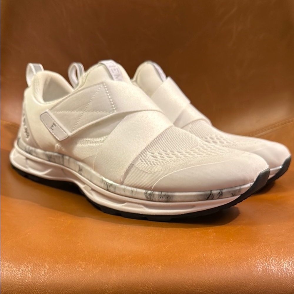 TIEM Cycle Sneakers